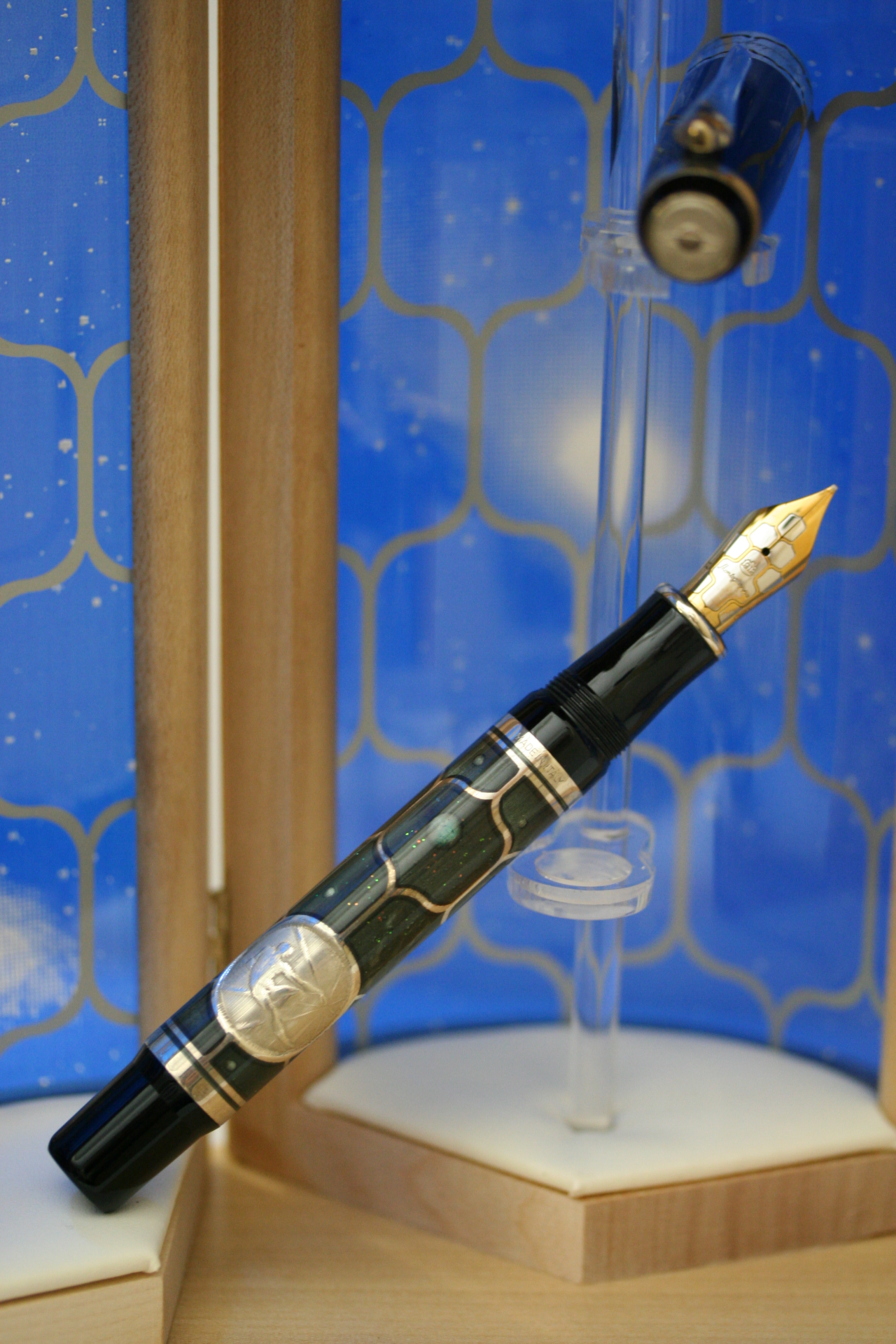 Index of /RAWIMAGE/Completed/Montegrappa